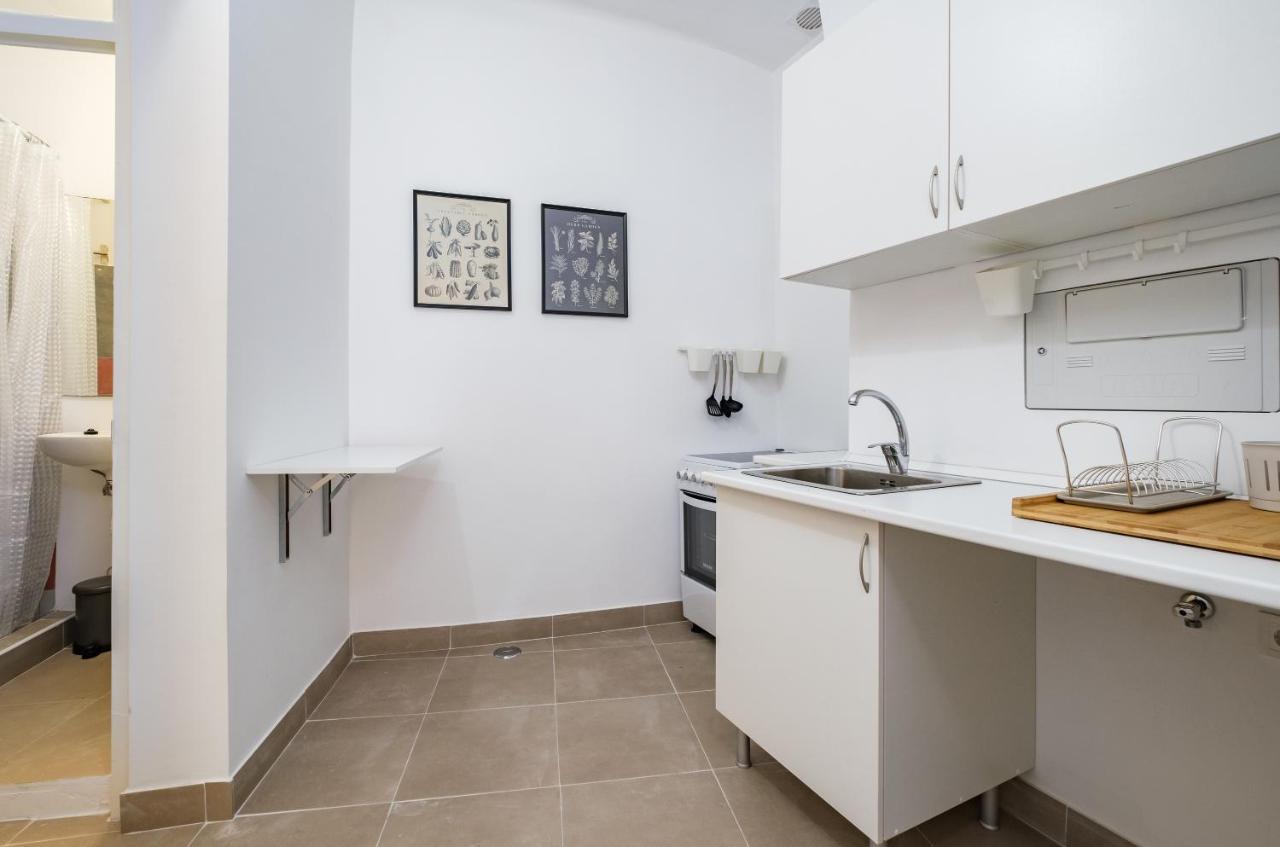 New! Unique 1 Bedroom Apartment- Santa Catarina 42 Lissabon Buitenkant foto