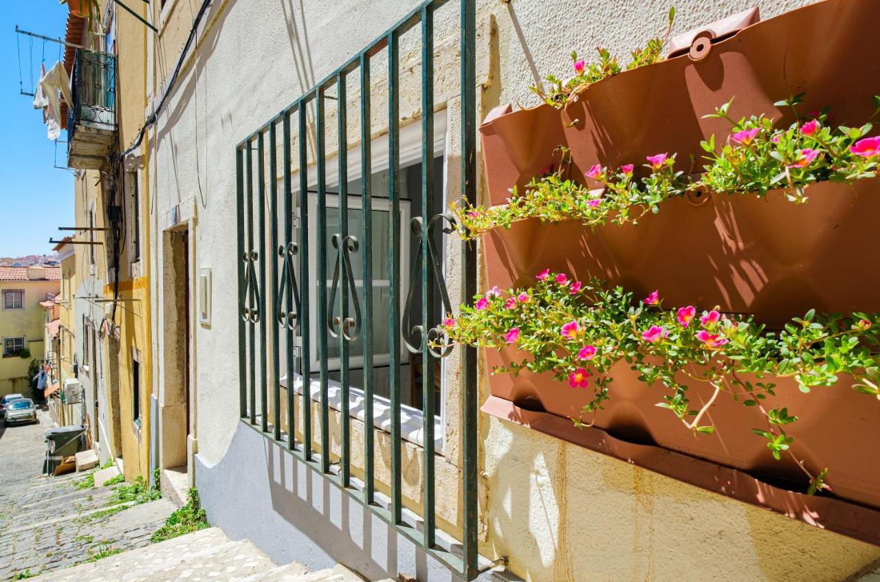 New! Unique 1 Bedroom Apartment- Santa Catarina 42 Lissabon Buitenkant foto